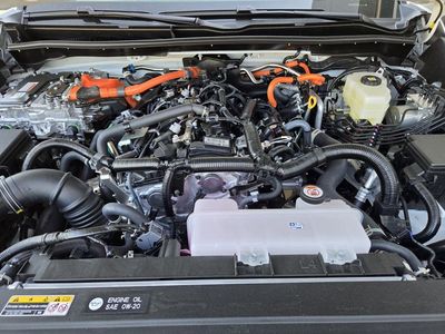 2026 Toyota 4Runner i-FORCE MAX - Photo 20