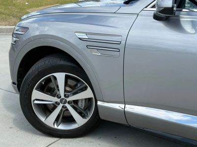 2023 Genesis GV80 — photo 8 view