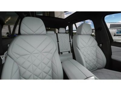 2026 BMW X5 — photo 11 view