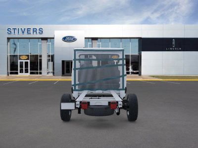 2026 Ford Transit Chassis - Photo 6