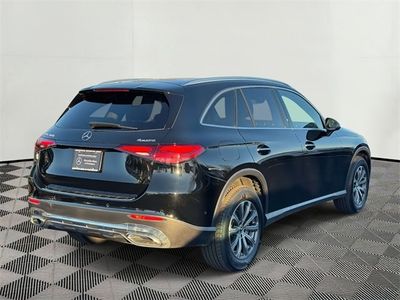 2025 Mercedes-Benz GLC — photo 11 view