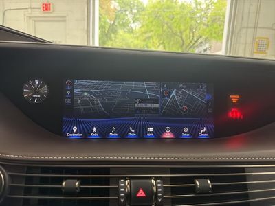 2018 Lexus LS - Photo 34