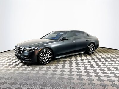 2023 Mercedes-Benz S-Class — side profile view