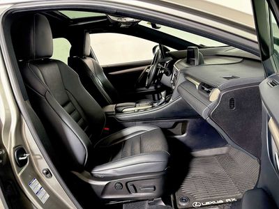 2022 Lexus RX 350 - Photo 22