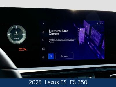 2023 Lexus ES - Photo 31