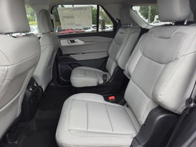 2026 Ford Explorer — photo 38 view