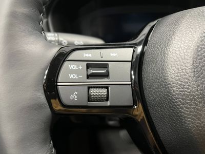 2026 Honda Accord Hybrid - Photo 12