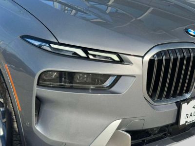 2024 BMW X7 — photo 8 view
