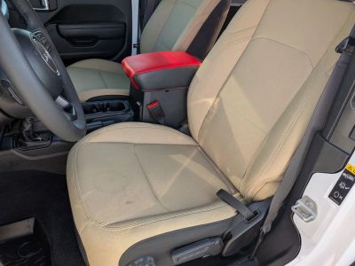 2023 Jeep Wrangler - Photo 25