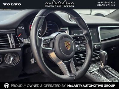 2021 Porsche Macan - Photo 25