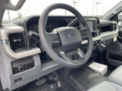 2026 Ford F-450SD - Photo 14