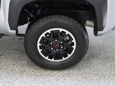 2025 Toyota Tacoma 4WD - Photo 10