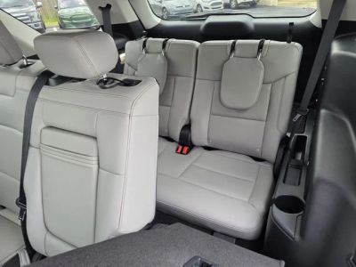 2025 Ford Explorer — photo 18 view