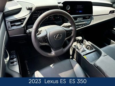2023 Lexus ES - Photo 25