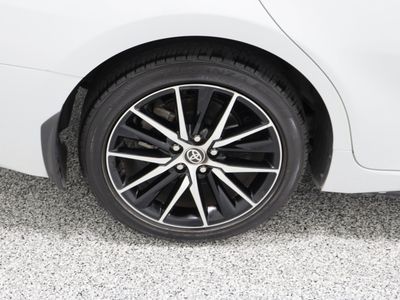 2023 Toyota Camry FWD - Photo 6