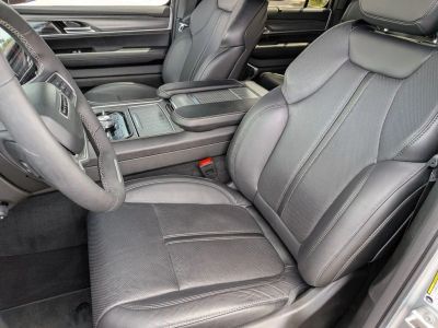 2024 Jeep Wagoneer - Photo 27