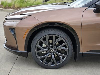 2026 Toyota Toyota Crown Signia — engine compartment view