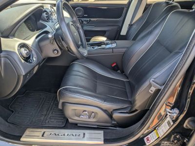 2019 Jaguar XJ - Photo 11
