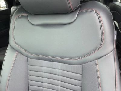 2026 Ford Explorer — photo 12 view