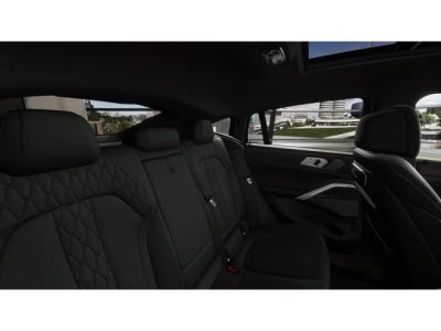 2027 BMW X6 - Photo 12