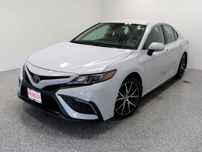 2023 Toyota Camry FWD - Photo 2