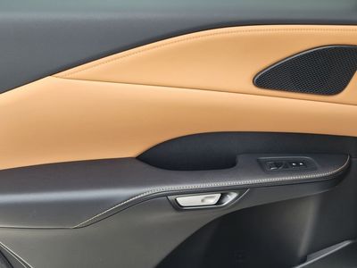 2024 Lexus RX - Photo 11