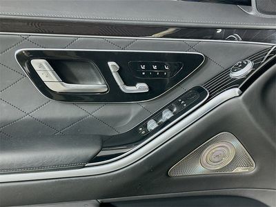 2023 Mercedes-Benz S-Class — photo 17 view