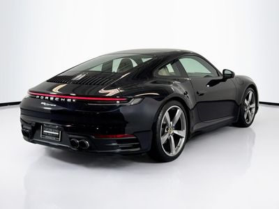 2024 Porsche 911 — photo 9 view