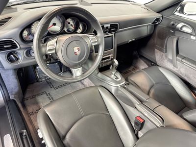 2007 Porsche 911 — interior view