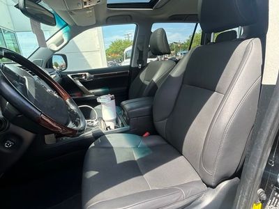 2019 Lexus GX - Photo 4