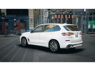 2026 BMW X5 xDrive40i — side profile view