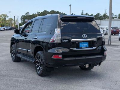 2019 Lexus GX - Photo 3