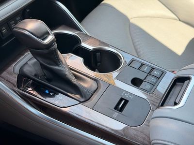2023 Toyota Highlander Limited - Photo 37