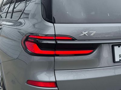 2026 BMW X7 - Photo 10