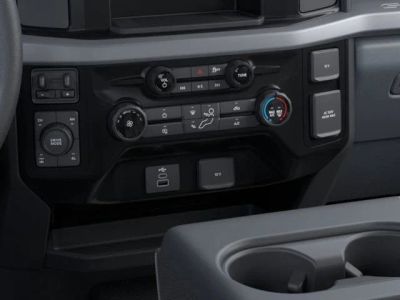 2026 Ford Super Duty — photo 37 view