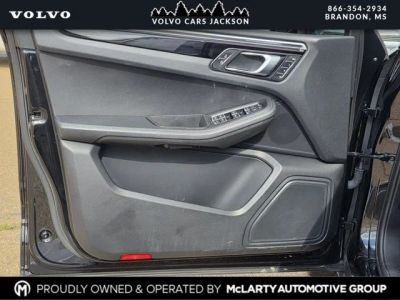 2021 Porsche Macan - Photo 14