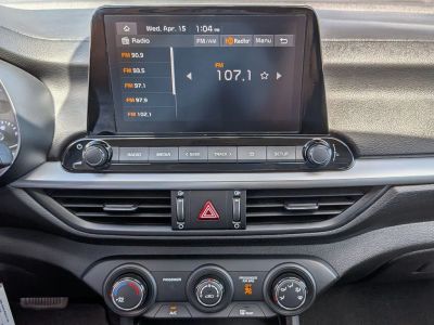 2023 Kia Forte - Photo 17