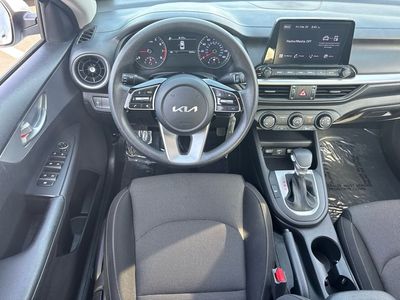 2023 Kia Forte LXS - Photo 15