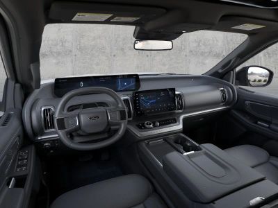 2026 Ford Expedition — photo 9 view
