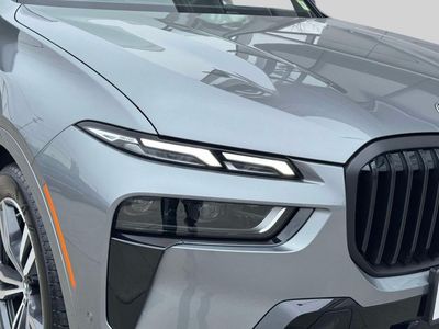 2026 BMW X7 - Photo 8
