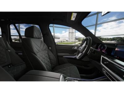 2026 BMW X5 — photo 9 view