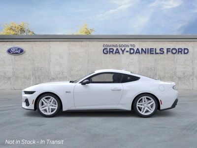 2026 Ford Mustang - Photo 3