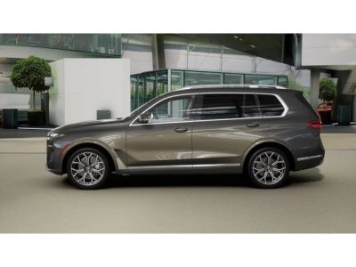2027 BMW X7 - Photo 4