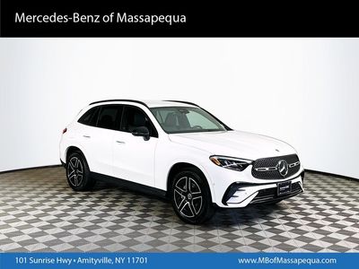 2025 Mercedes-Benz GLC - Photo 1