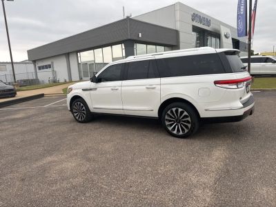 2024 Lincoln Navigator - Photo 10