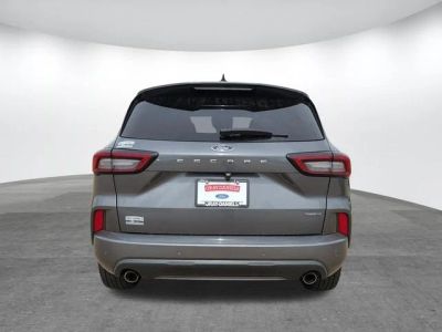 2024 Ford Escape — detail view