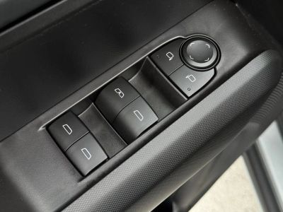 2026 Chevrolet Colorado - Photo 23