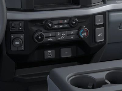 2026 Ford Chassis Cab — photo 15 view