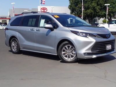 2021 Toyota Sienna - Photo 6