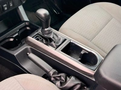 2019 Toyota Tacoma - Photo 21